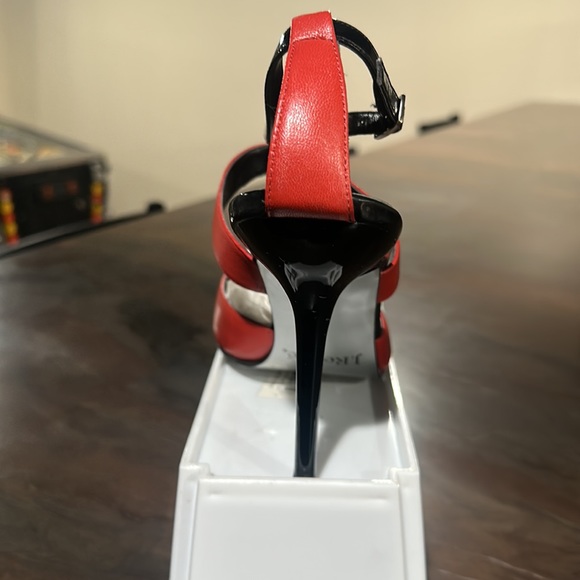 J. Rene shoes - Picture 5 of 10